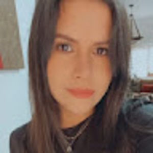 Meet your Posher, María alejandra